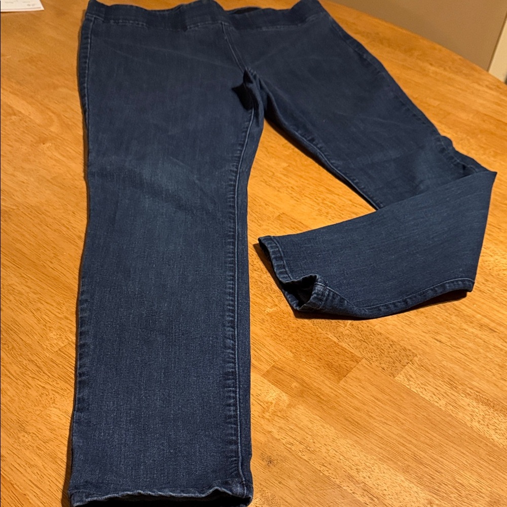 St. John's Bay Navy Skinny Jeans